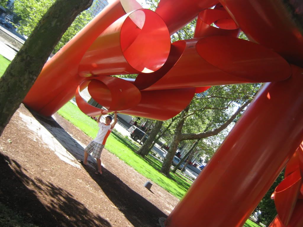 042.jpg
