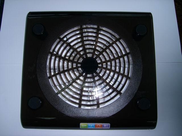 Laptop_cooling_pad.jpg